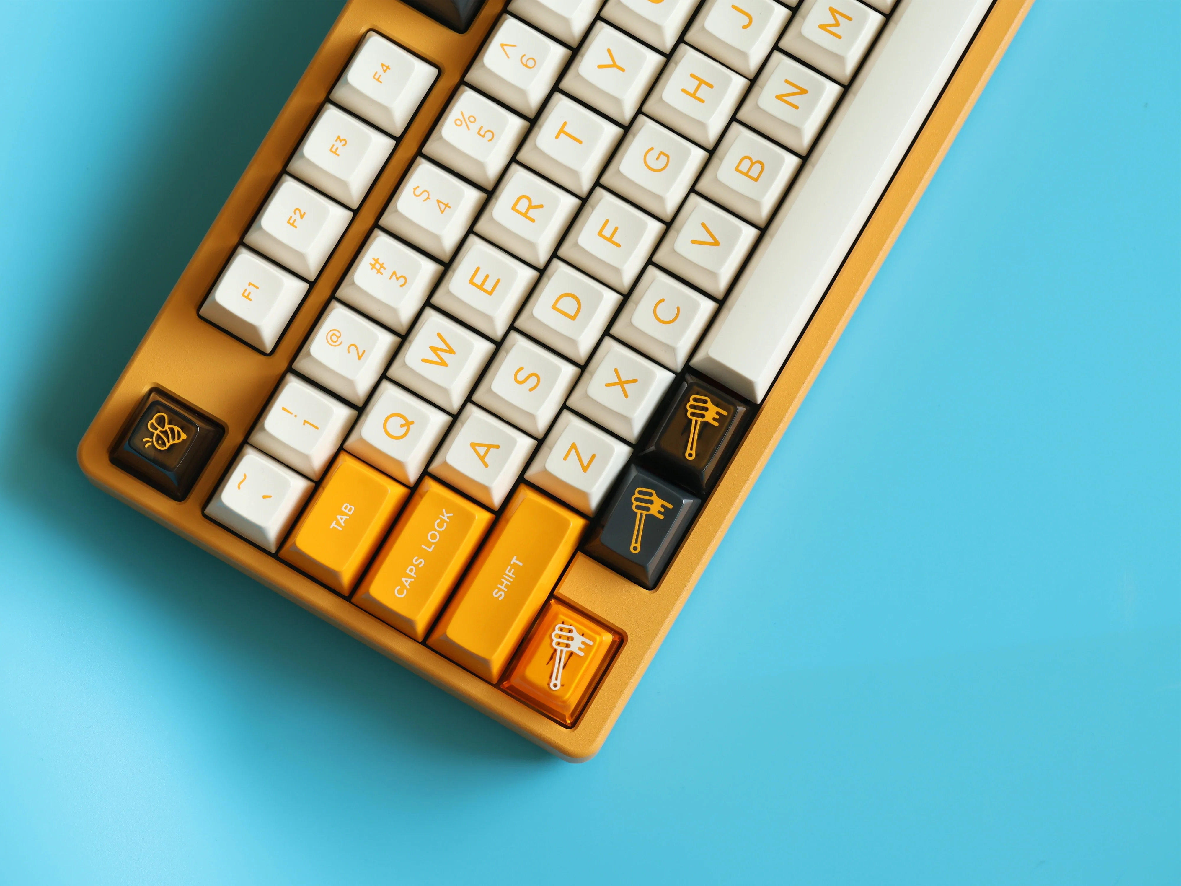 JTK HSA Bee Keeping ABS Doubleshot Glossy Surface Keycap Set - Image 4