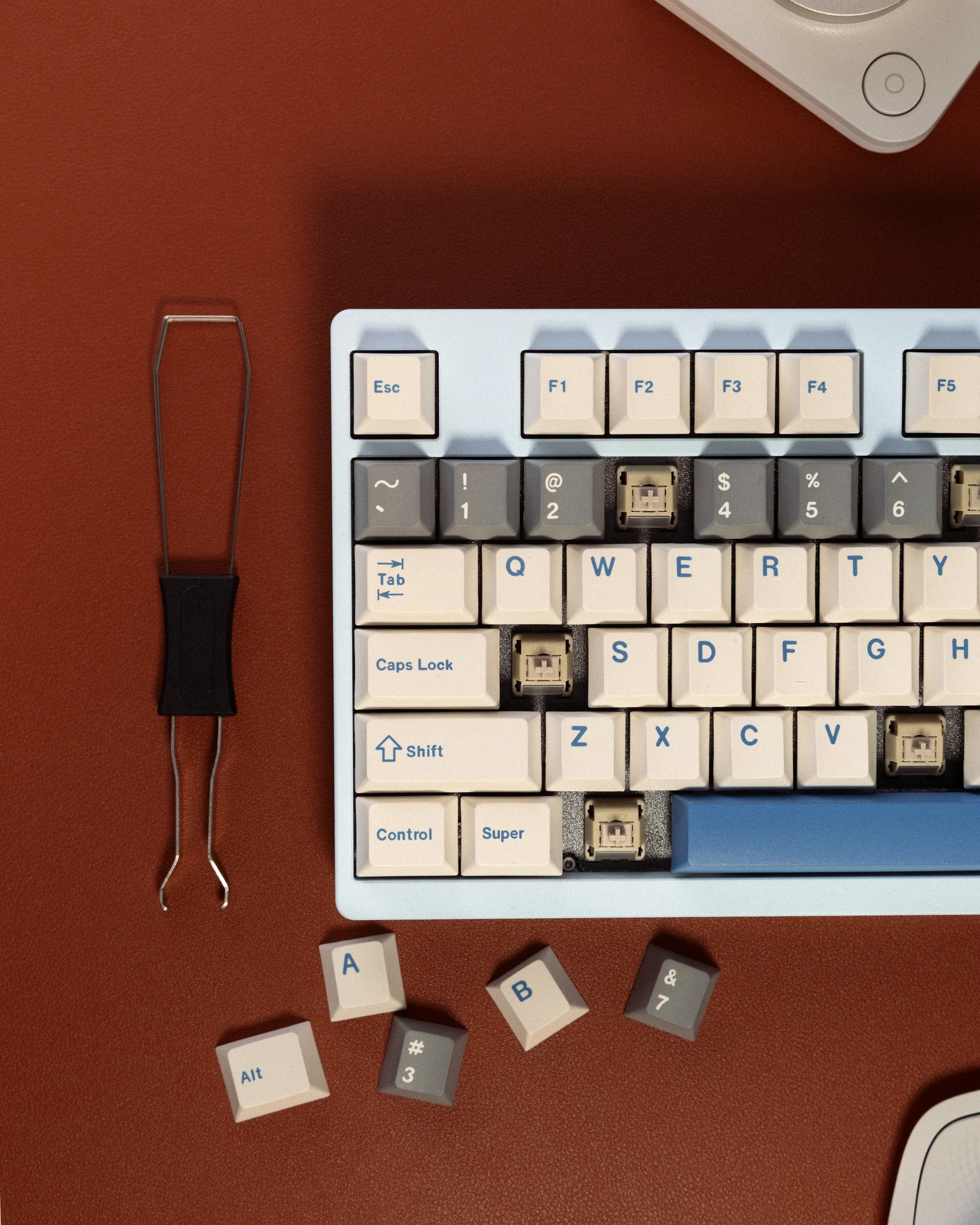 Tars T1 Wireless Mechanical Keyboard - Premium Aluminum 84-Key Setup - Image 4